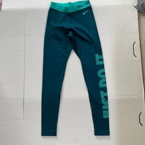 Nike pro warm leggings